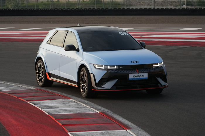 Hyundai IONIQ 5 N di Sirkuit Internasional Mandalika, Lombok