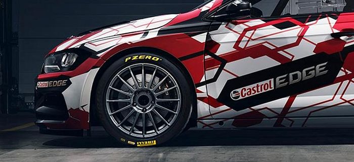 VW Polo GTI R5 pakai ban Pirelli