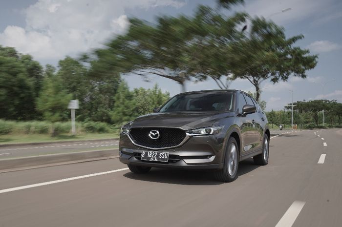 Mazda CX-5 GT 2021 saat diuji di jalan raya