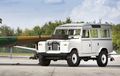 Restomod Land Rover Defender Series 2, Lebih Bertenaga Tetap Dengan Aura Vintage