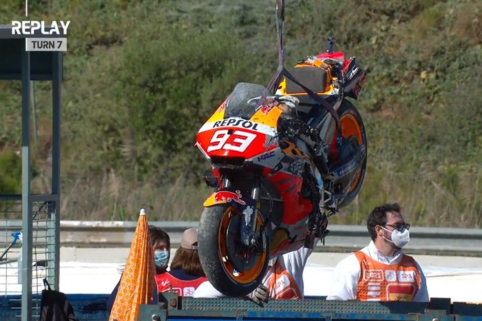 Kondisi motor Marc Marquez usai crash di FP3 MotoGP Spanyol 2021