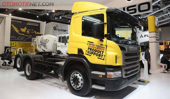 United Tractors memasarkan Scania Truck untuk kebutuhan angkutan barang tipe truck tractor