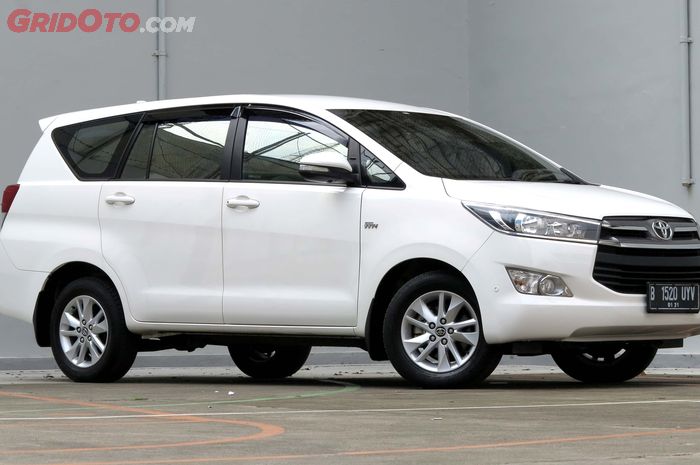 Mobil bekas Toyota Kijang Innova Reborn 