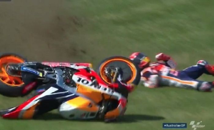 Marc Marquez terjatuh di tikungan ke-10, FP1 MotoGP Australia 2018.