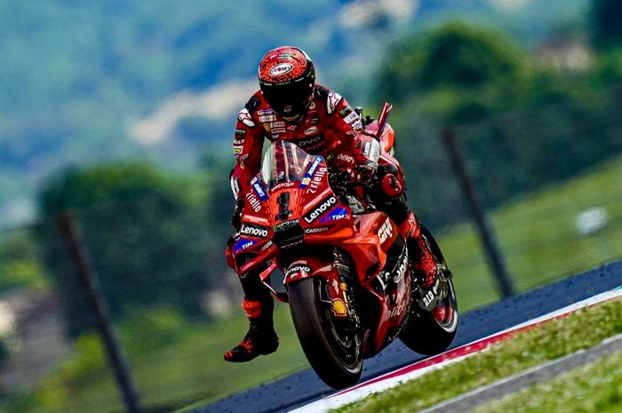 Pecco Bagnaia mendapat penalti tiga grid start pada balapan MotoGP Italia 2024