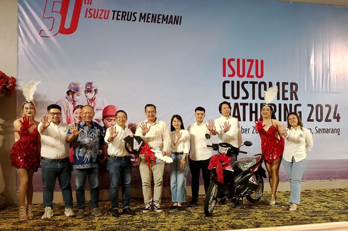 PT Isuzu Astra Motor Indonesia (IAMI) merayakan 50 tahun kehadirannya di Indonesia di 50 lokasi