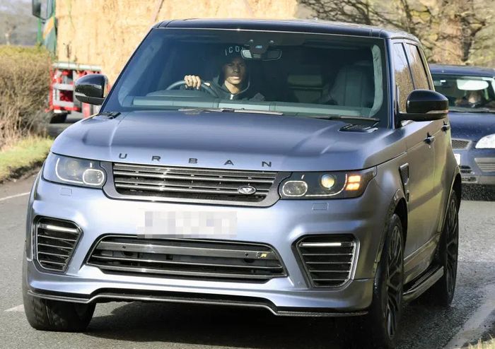 Marcus Rashford, Range Rover Velar