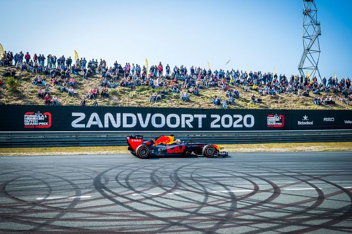 Promotor F1 Belanda, Jan Lammers, masih berharap jika Sirkuit Zandvoort tetap akan menggelar balapan sesuai jadwal