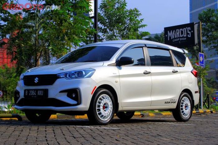 All New Ertiga GL bergaya rally look ala mobil keluarga