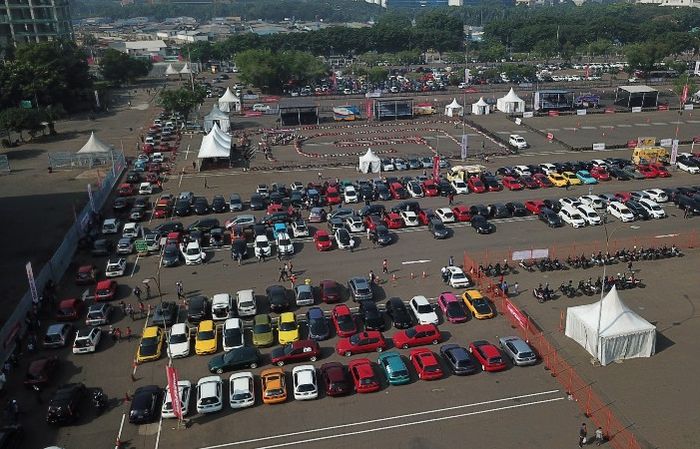 Honda Fastival 2018 dihadiri sekitar 25 komunitas dan lebih dari 3.000 mobil