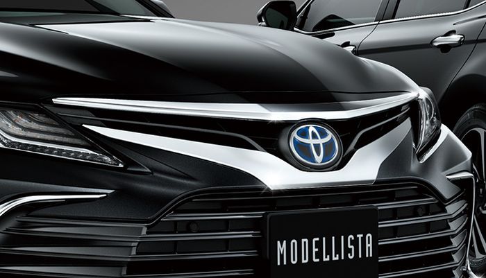 Paket modifikasi Modellista Smart Shine untuk Toyota Camry facelift 