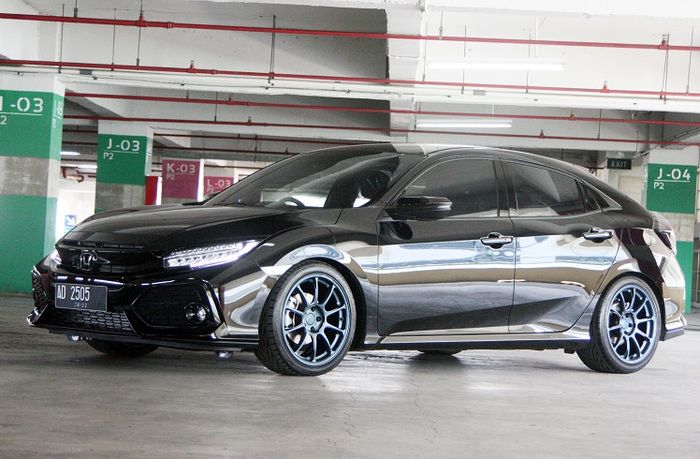 Part aksesorisnya baru yang tampak difoto 