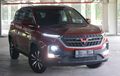 Wuling Almaz EX, SUV Turbo Berlimpah Fitur, Harga Kena Diskon Menarik