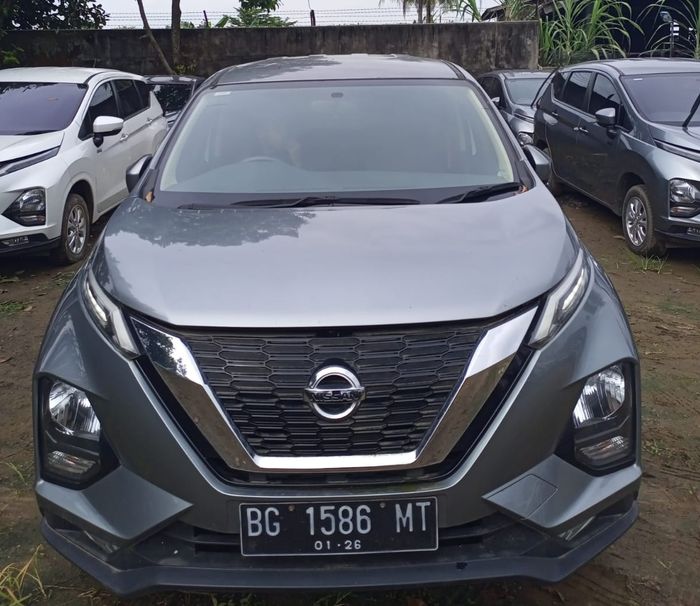 Lelang 10 unit Nissan Livina 1.5 EL MT 2019 