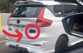 Posisi Diderek Emblem Suzuki Ertiga Facelift Ditutup, Kalau Dibuka Isinya Ini