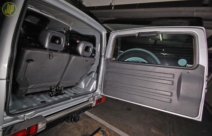 Modifikasi Suzuki Jimny Lokal Yang Bergaya Ala Varian Jepang - GridOto.com