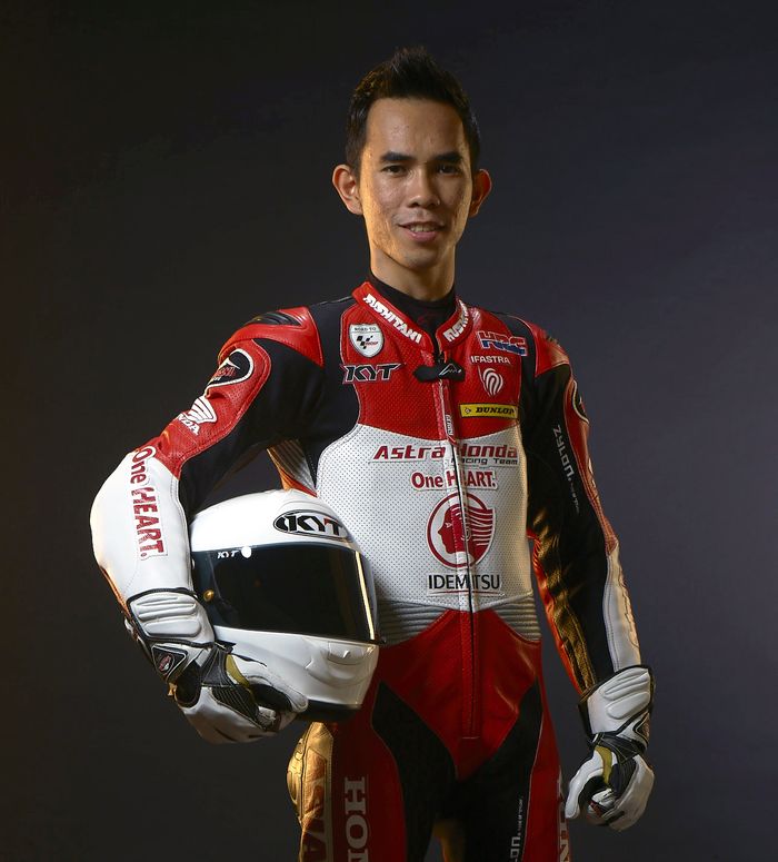 Pembalap Astra Honda, Gerry Salim, ingin mencicipi panasnya persaingan MotoGP.