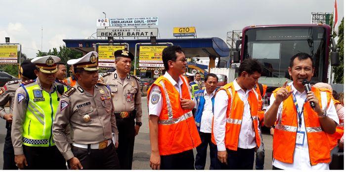 Jasa Marga, BPTJ dan Korlantas Polri saat peninjauan di Tol Bekasi Barat