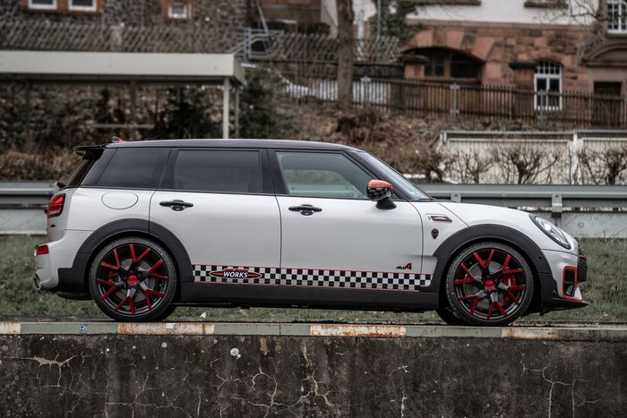 Modifikasi MINI John Cooper Works Clubman fokus setup kaki-kaki