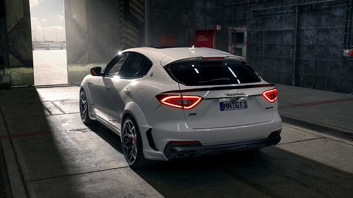 Maserati Levante Esteso hasil garapan Novitec