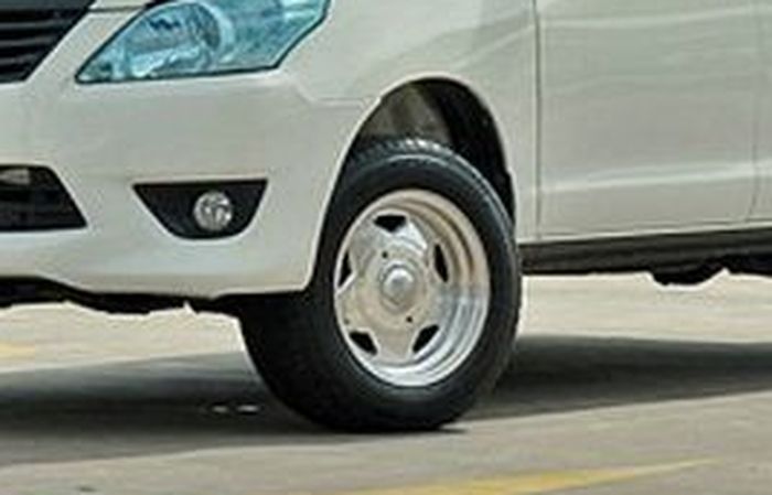 kaki-kaki lebih berjenjang