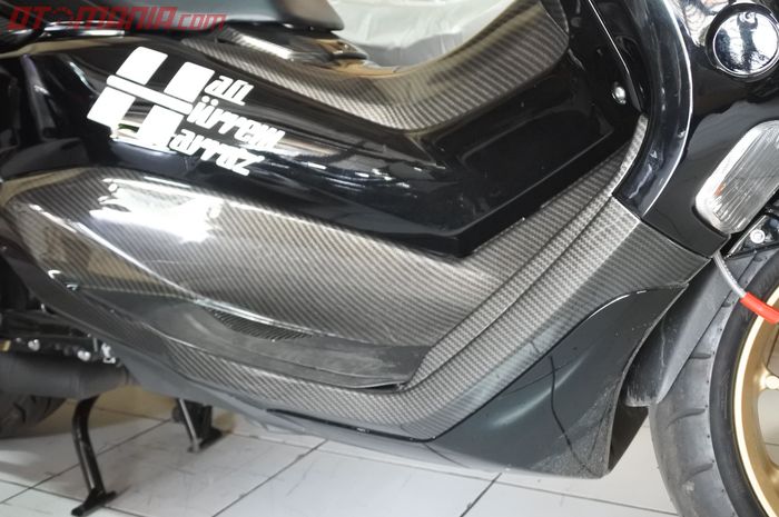 Part carbon di All New NMAX.