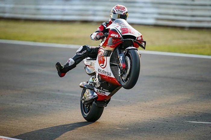 Ilustrasi Takaaki Nakagami