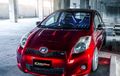 Toyota Yaris Bakpao Merah Candy, Gaya Simpel Elegan, Kakinya Menawan