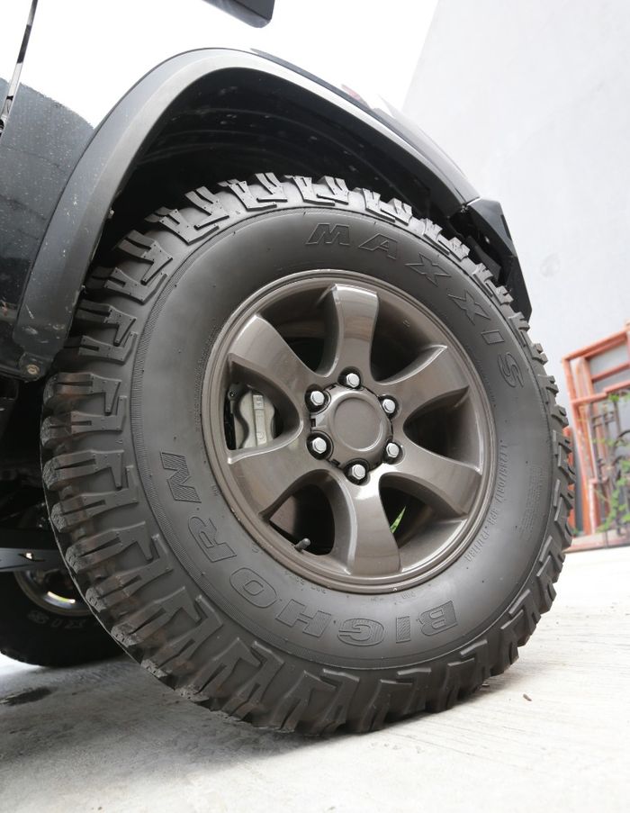 Modifikasi Toyota Fortuner VRZ bumper Gladiator 