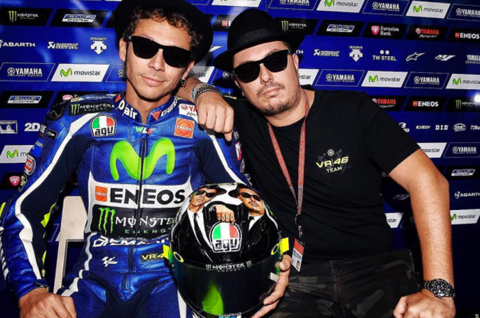 Uccio adalah teman karib yang selalu mengikuti kegiatan Rossi