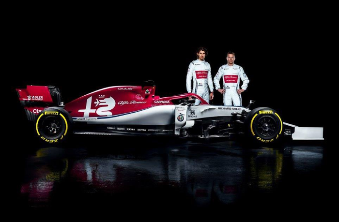 Mobil C38 Alfa Romeo Racing F1 2019