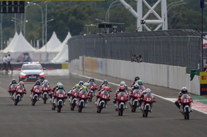 Gelaran Idemitsu Asia Talent Cup (IATC) 2021 di sirkuit Mandalika.