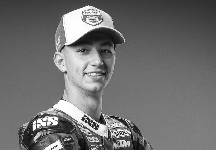 Jason Dupasquier, pembalap Moto3 yang meninggal di sirkuit Mugello pada sesi kualifikasi (29/5).