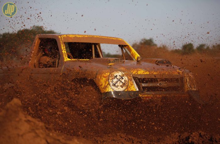speed offroad mud bogger