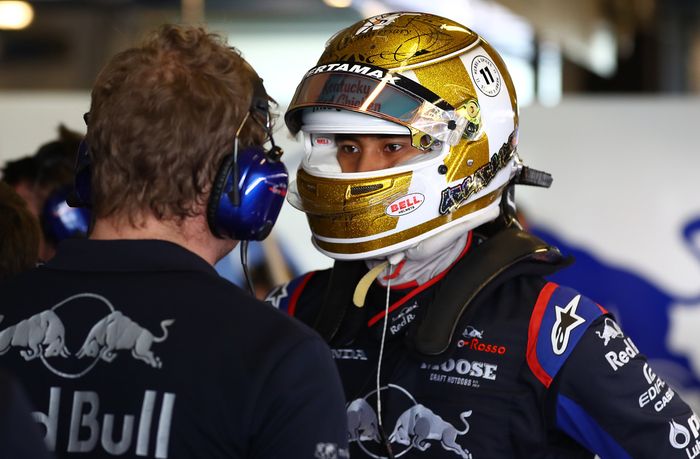 Sean Gelael dipercaya tim Toro Rosso mengikuti uji coba ban Pirelli pada tes F1 Abu Dhabi
