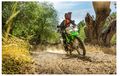 KLX150 Kurang Nampol? Cek Spek dan Harga Kawasaki KLX230 yang Mesinnya Lebih Gahar