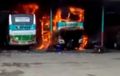 Video Kebakaran Hebat Tiga Bus dan 10 Motor Terbakar di Pangandaran