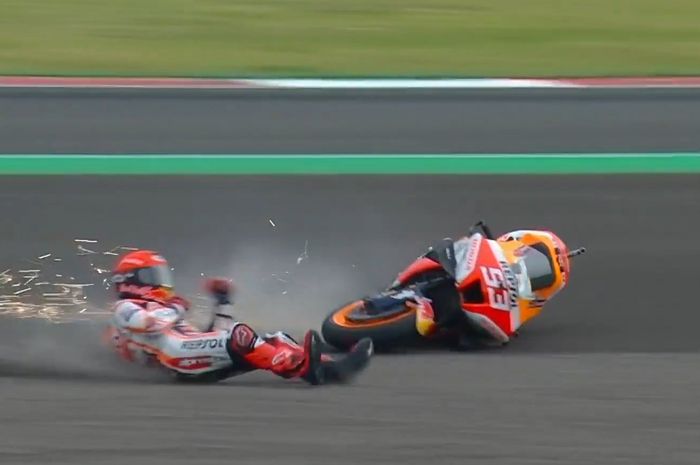 Marc Marquez terjatuh di Tikungan 13 saat mencoba mencatatkan best lap
