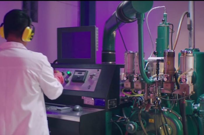 Alat ukur oktan bernama CFR