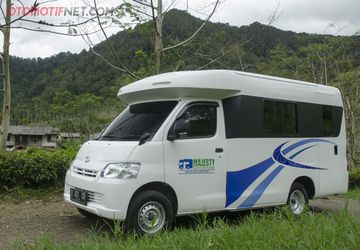 Daihatsu Gran Max Spesial, Jadi Motorhome, Sasis Dibikin Melar ...