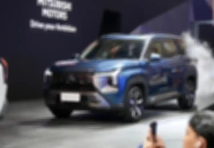 Naksir Si Ganteng Mitsubishi Destinator, Ini Warna yang Bisa Dipilih