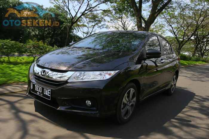 Spesifikasi dan kisaran harga Honda City tahun 2015 seken