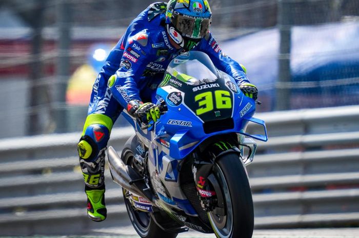 Kendati masih jalani pemulihan cedera patah pergelangan kaki kanan, Joan Mir telah dikonfirmasi oleh Suzuki bakal hadir di MotoGP Aragon 2022