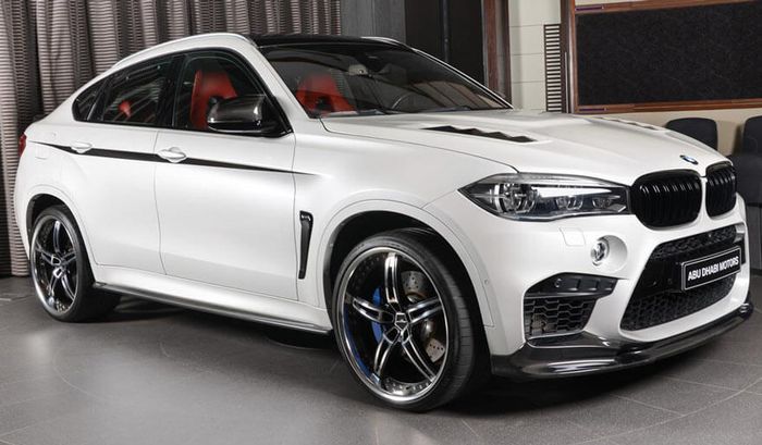 BMW X6M dengan kabin merah merona