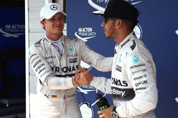 Nico Rosberg dan Lewis Hamilton