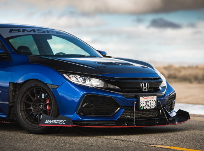 Modifikasi Honda Civic Hatchback Turbo pasang body kit sangar lansiran BMSPEC