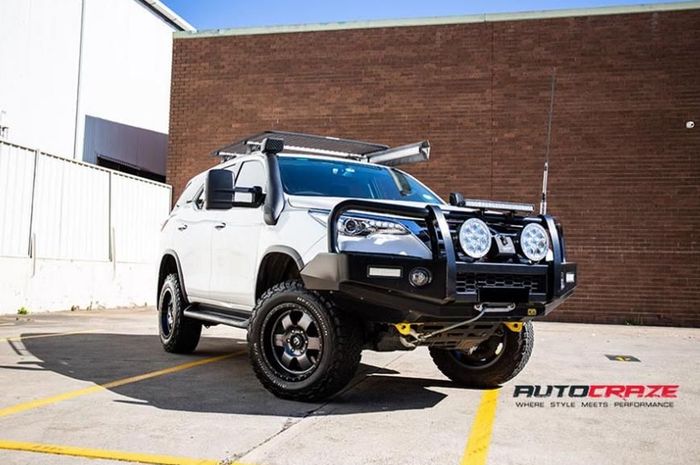 Modifikasi Toyota Fortuner gaya ALTO hasil garapan AutoCraze, Australia