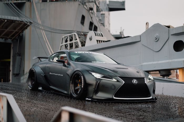 Lexus LC500 sentuhan Libety Walk