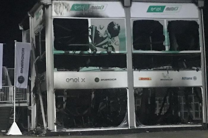 Kebakaran garasi MotoE di Circuito de Jerez-Angel Nieto tadi malam
