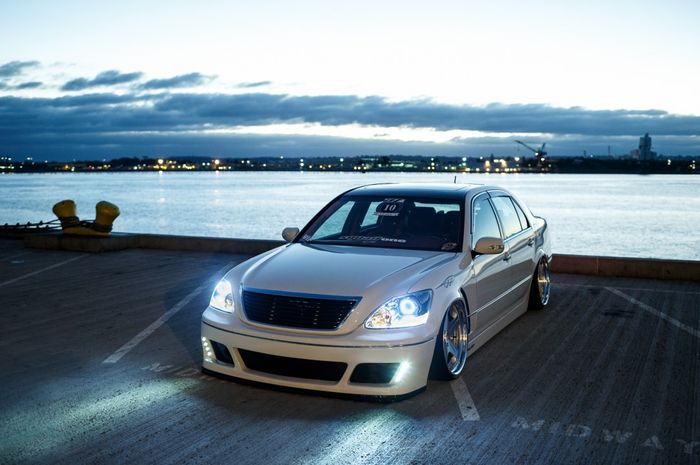 Modifikasi Lexus LS340